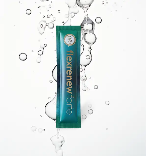 A flexrenew forte sachet suspended in splashing water